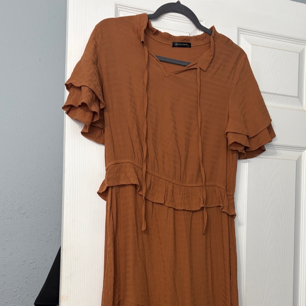 Rust Tiered Maxi Dress - Women - Picture 3 of 4